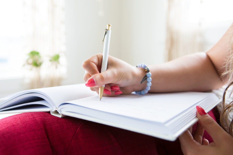 What Is Emotional Eating? (And How to Stop for Good)